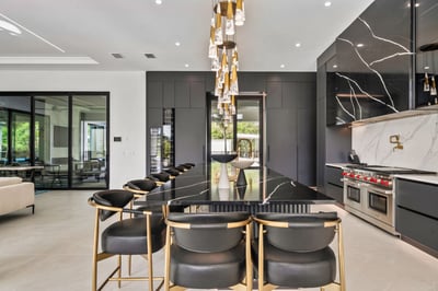 Luxury Villa Photo #38