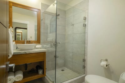 Luxury Villa Photo #37