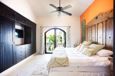Luxury Villa Photo #39