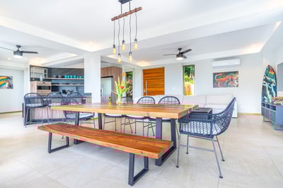 Luxury Villa Photo #35