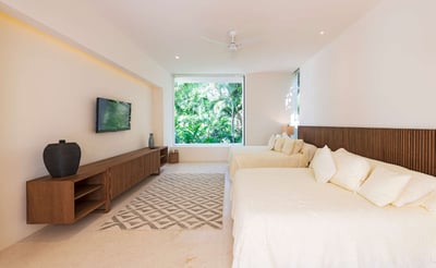 Luxury Villa Photo #45