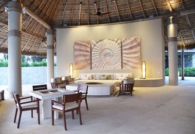 Luxury Villa Photo #12
