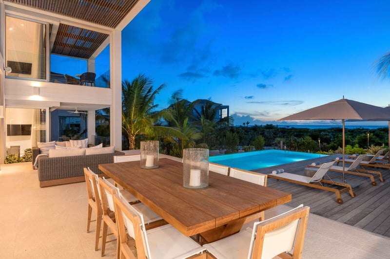 Beach Enclave Grace Bay 4 BDM Ocean View Villa