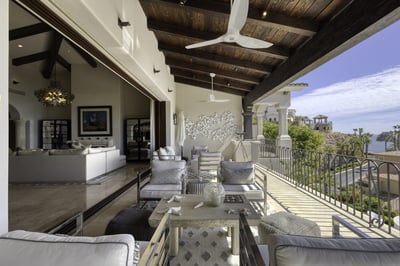 Luxury Villa Photo #28
