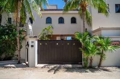 Luxury Villa Photo #69