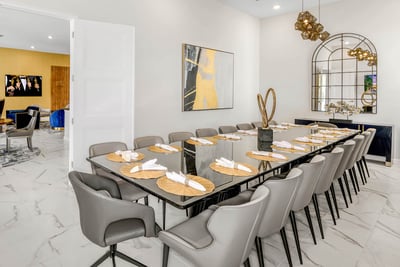 Luxury Villa Photo #14