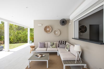 Luxury Villa Photo #8
