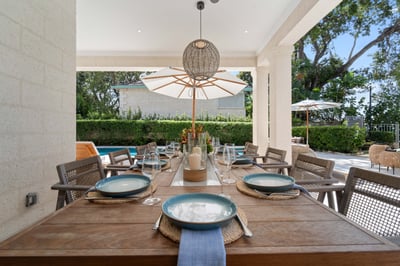 Luxury Villa Photo #11