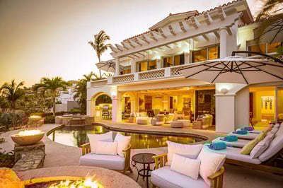 Luxury Villa Photo #2