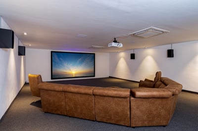 Luxury Villa Photo #25