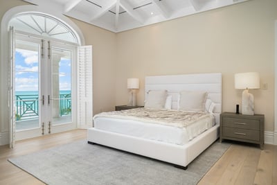Luxury Villa Photo #48