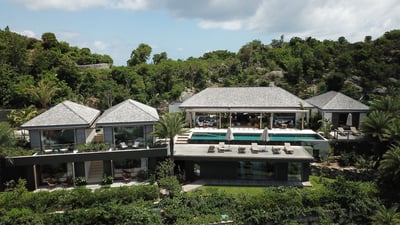 Luxury Villa Photo #2