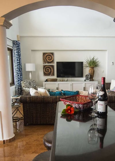 Luxury Villa Photo #13