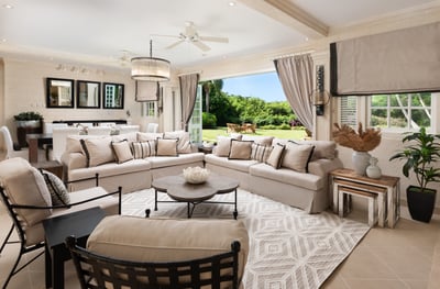 Luxury Villa Photo #3