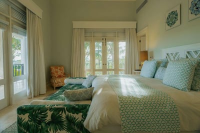 Luxury Villa Photo #41