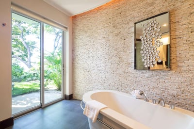 Luxury Villa Photo #27