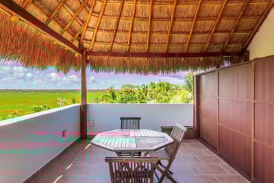 Luxury Villa Photo #38