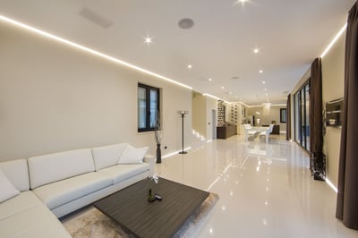 Luxury Villa Photo #28