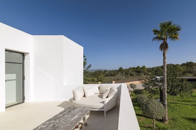 Luxury Villa Photo #13