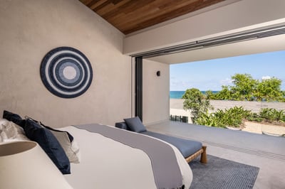 Luxury Villa Photo #45