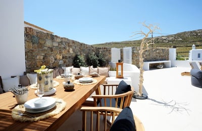 Luxury Villa Photo #2