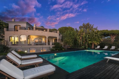 Luxury Villa Photo #8