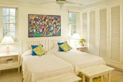 Luxury Villa Photo #20
