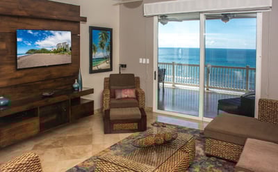Luxury Villa Photo #7