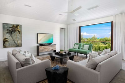 Luxury Villa Photo #23