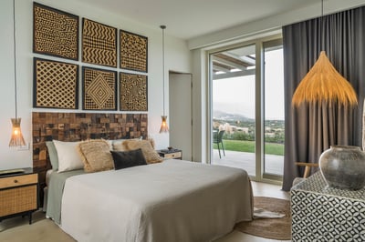 Luxury Villa Photo #40