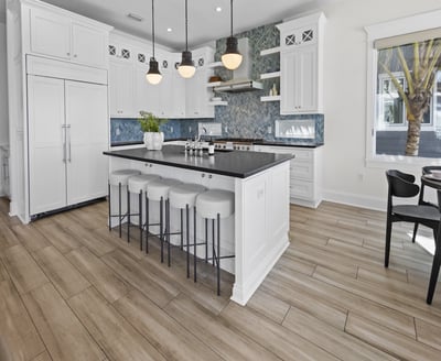 Luxury Villa Photo #11