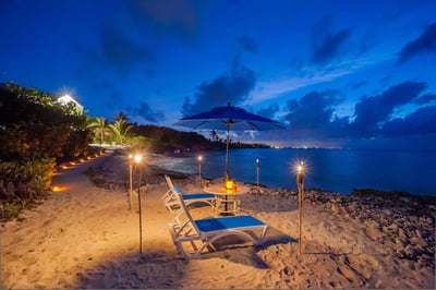 Luxury Villa Photo #23