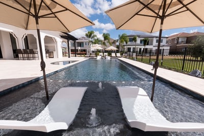 Luxury Villa Photo #4