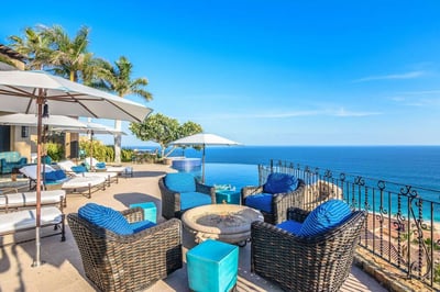 Luxury Villa Photo #6