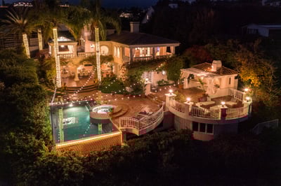 Luxury Villa Photo #9