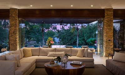 Luxury Villa Photo #25