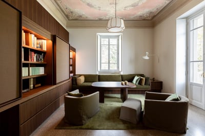 Luxury Villa Photo #13