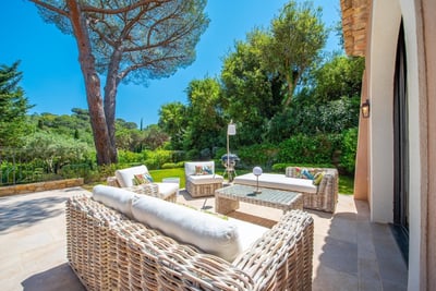 Luxury Villa Photo #7