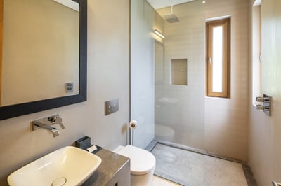 Luxury Villa Photo #17