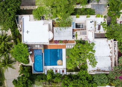 Luxury Villa Photo #37