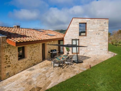 Luxury Villa Photo #10