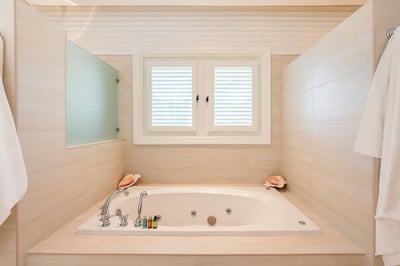 Luxury Villa Photo #30