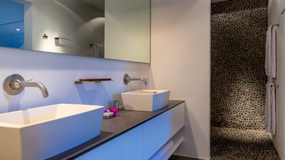 Luxury Villa Photo #51