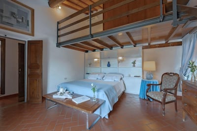 Luxury Villa Photo #40