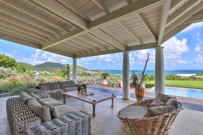 Luxury Villa Photo #9