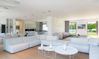 Luxury Villa Photo #17