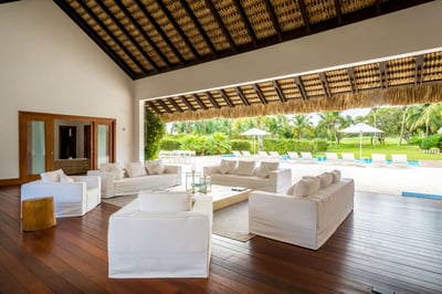 Luxury Villa Photo #10