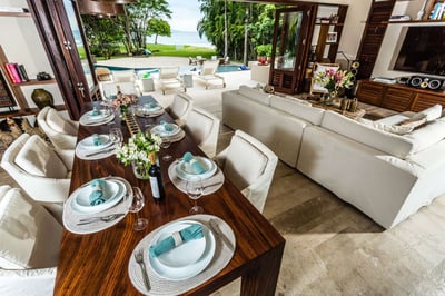 Luxury Villa Photo #18