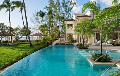 Luxury Villa Photo #3