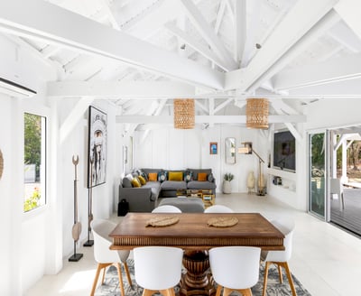 Luxury Villa Photo #10